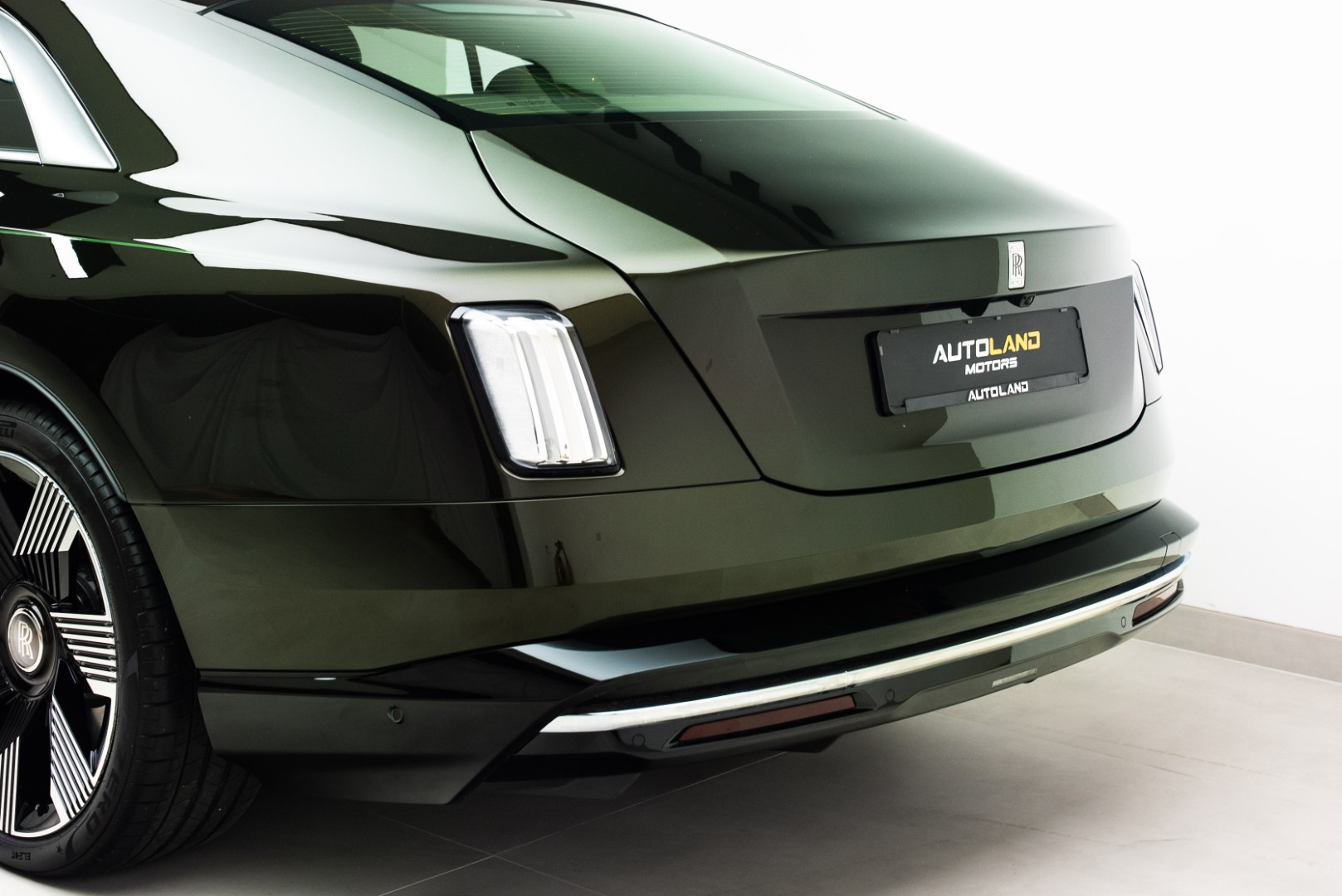 2024 ROLLS ROYCE SPECTRE. GCC. WARRANTY SERVICE. FULL OPTION.